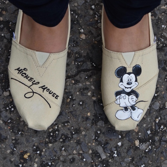 Toms Shoes - Mickey Mouse Toms